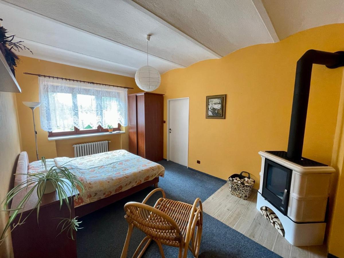 Ubytování v Krkonoších, rodinný apartmán Peklíčko Horni Lanov Exterior foto